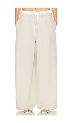 Lucia Pant in Neutral. - size M (also in XL, XS) - SNDYS - Modalova