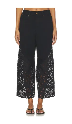 Shiloh Embroidered Jeans in . Size 0. Also in 2, 4 - Sea - Modalova