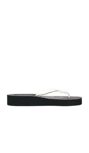 Tapered Platform Flip Flop in Black. - size 36 (also in 38, 39, 40) - Sleepers - Modalova