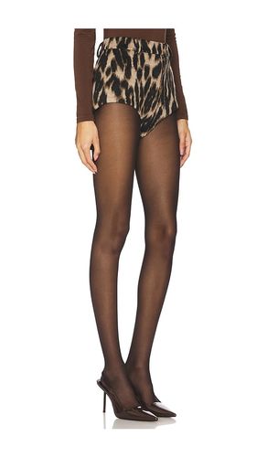 Kiara Short in . Size L. Also in S, XS - SEROYA - Modalova