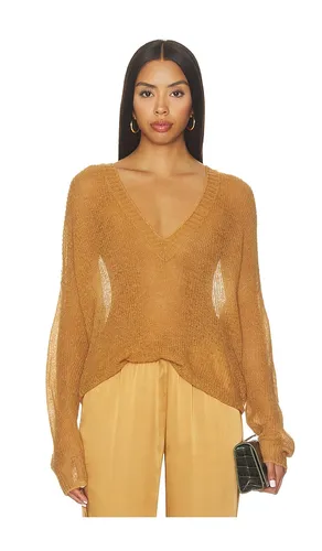 Madena Knit Sweater in Orange. - size M (also in S, XS) - SEROYA - Modalova