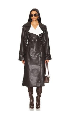 Estelle Vegan Leather Trench Coat in Brown. - size M (also in S, XS) - SER.O.YA - Modalova