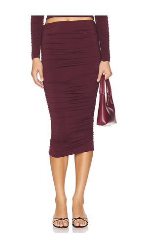 Darcy Mid Rise Ruched Midi Skirt in Wine. - size M (also in S, XL, XS) - SER.O.YA - Modalova