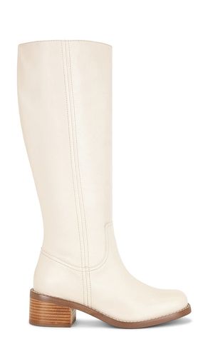 Sand In My Boots in White. - size 10 (also in 6, 6.5, 7, 7.5, 8, 8.5, 9, 9.5) - Seychelles - Modalova