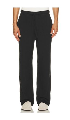 Waffle Straight Leg Pant in Black. - size S (also in M, L, XL/1X, XXL/2X) - SKIMS - Modalova