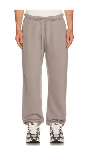 Fleece Lounge Relaxed Jogger in Grey. - size M (also in XL/1X, XXL/2X) - SKIMS - Modalova