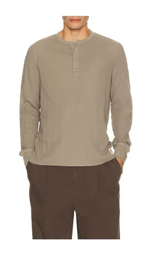 Waffle Cropped Slim Henley in Brown. - size L (also in M, S, XL/1X, XXL/2X) - SKIMS - Modalova