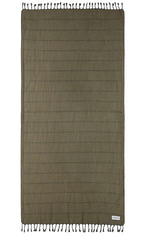 Sand Free Beach Towel in Olive - Sunkissed - Modalova