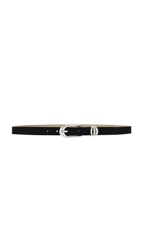 SHASHI Aura Buckle Belt in Black - SHASHI - Modalova