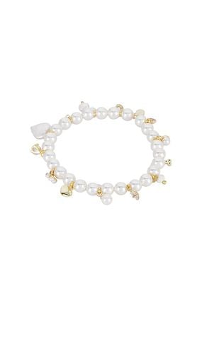 Stephanie's Charms Bracelet in Ivory - SHASHI - Modalova