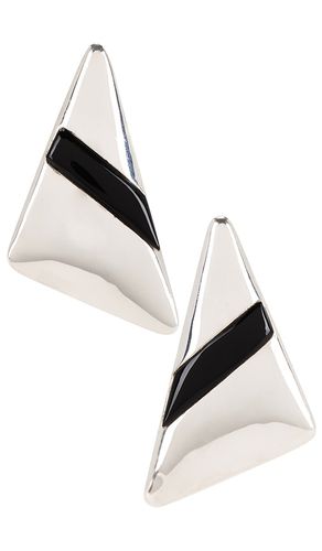 Harper Onyx Stud in Metallic - SHASHI - Modalova