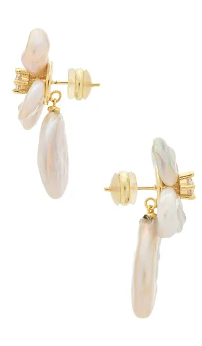 Fleur De Cleo Earring in - SHASHI - Modalova