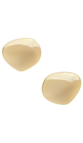 Carter Stud in Metallic - SHASHI - Modalova