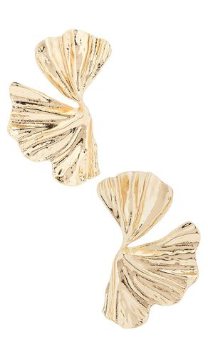 Palmera Earring in Metallic - SHASHI - Modalova