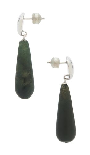 SHASHI Sage Drop Earring in Green - SHASHI - Modalova