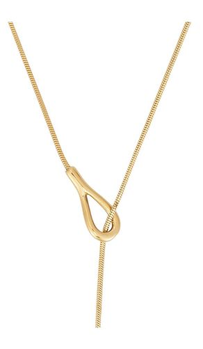 Elliot Lariat Necklace in - SHASHI - Modalova