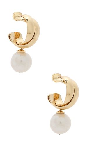 Ross Pearl Earring in - SHASHI - Modalova