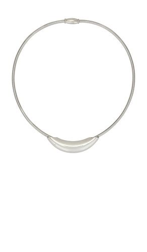 Tsuki Necklace in Metallic - SHASHI - Modalova