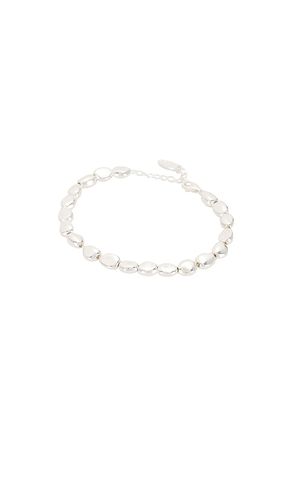 Delphine Bracelet in Metallic - SHASHI - Modalova