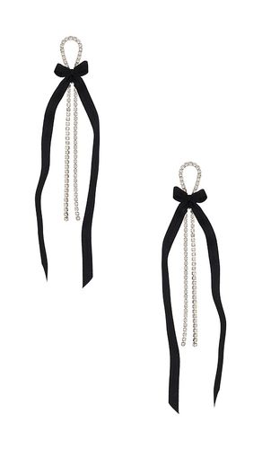 Eleanora Earring in - SHASHI - Modalova