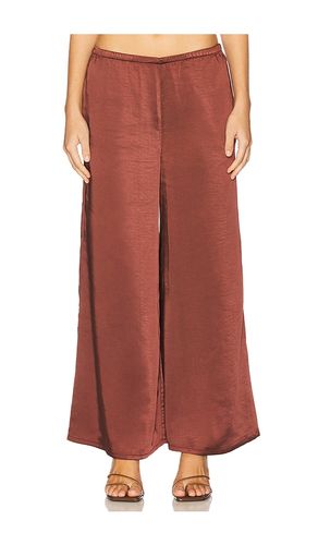 Nella Satin Wide Leg Pant in Brown. - size L (also in M, S, XL, XS) - SIMONMILLER - Modalova