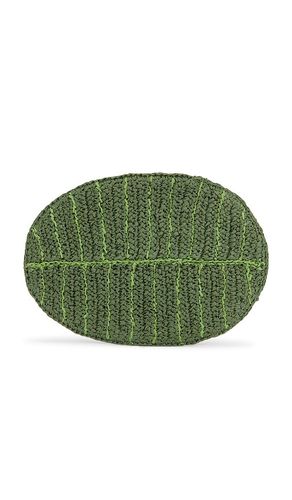 SIMONMILLER Leaf Clutch in Green - SIMONMILLER - Modalova