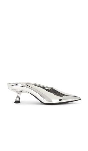 Chrome Pointed Gala Mule in Metallic . - size 36 (also in 38) - SIMONMILLER - Modalova