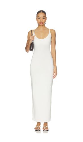 Smooth Layers Skimpy Scoop Neck Dress in Beige. - size L (also in M) - SKIMS - Modalova