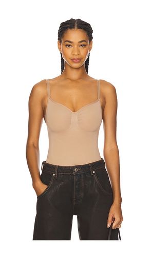 Seamless Sculpt Bodysuit Brief in Beige. - size 2X (also in S, XS) - SKIMS - Modalova