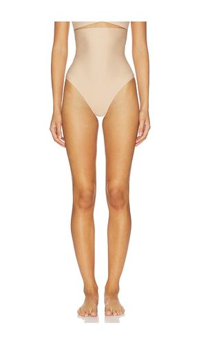 Body High Waisted Thong in Tan. - size M (also in S, XS) - SKIMS - Modalova