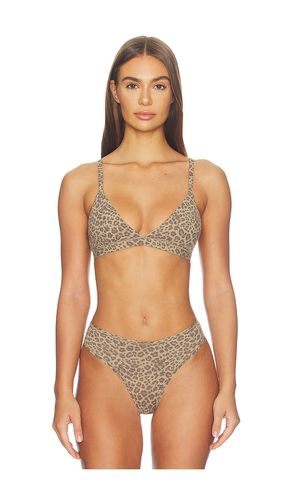 Fits Everybody Triangle Bralette in Brown. - size M (also in S, XXS) - SKIMS - Modalova