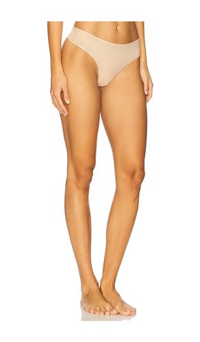 Fits Everybody Thong in Tan. - size L (also in XL, XXL) - SKIMS - Modalova