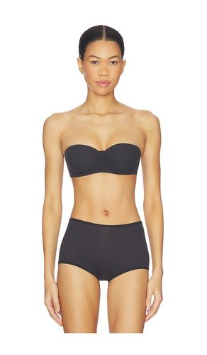 Fits Everybody Strapless Bra in Black. - size 32A (also in 32B, 32C, 32DD, 34B, 34C, 34D, 34DD, 36A, 36B, 36C, 36D, 38B) - SKIMS - Modalova