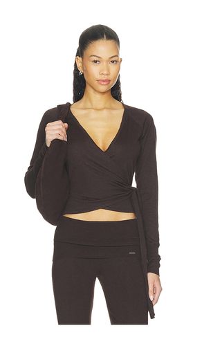 Essential Sweaters Wrap Sweater in Brown. - size L (also in M, S, XL, XS) - SKIMS - Modalova