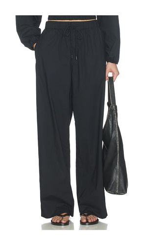 Swiss Cotton Sateen Oversized Drawstring Pant in Black. - size M (also in S, XL) - SKIMS - Modalova