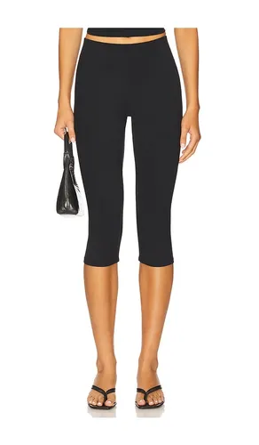 Smooth Lounge Capri in Black. - size M (also in XL) - SKIMS - Modalova