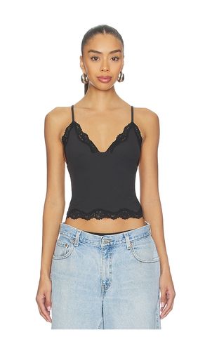 Fits Everybody Lace Triangle Cami in Black. - size L (also in XL, XXL) - SKIMS - Modalova