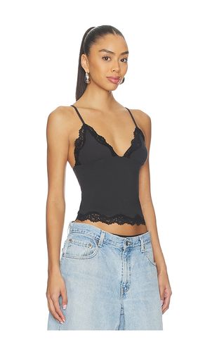 Fits Everybody Lace Triangle Cami in Black. - size L (also in XL, XXL) - SKIMS - Modalova
