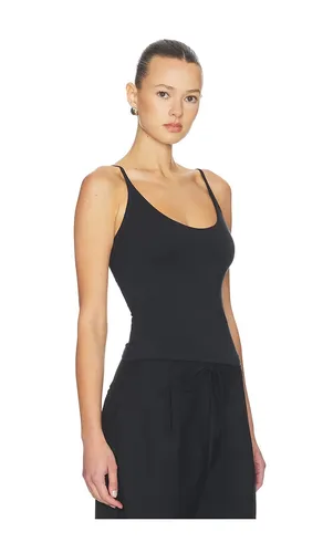 Smooth Layers Skimpy Strap Cami in Black. - size L (also in M, XS) - SKIMS - Modalova