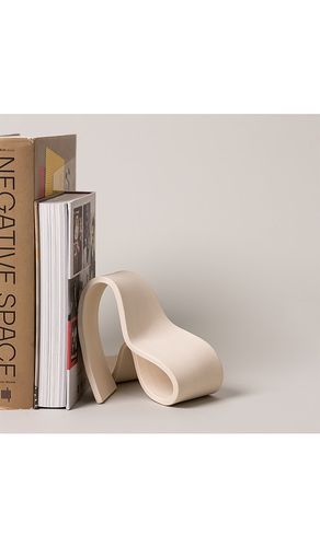SIN BUCHSTÜTZEN FETTU in Cream - SIN - Modalova