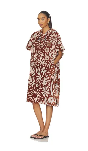 Sunny Poncho in . Size S-M. Also in - Slowtide - Modalova