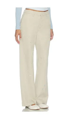Painter Slacks in Tan. - size 25 (also in 26, 27, 28, 29, 30, 31, 32) - Still Here - Modalova