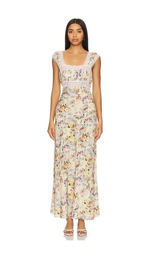 The Veronica Slip Dress in Beige. - size 5X (also in 6X, L, M, XL) - Selkie - Modalova