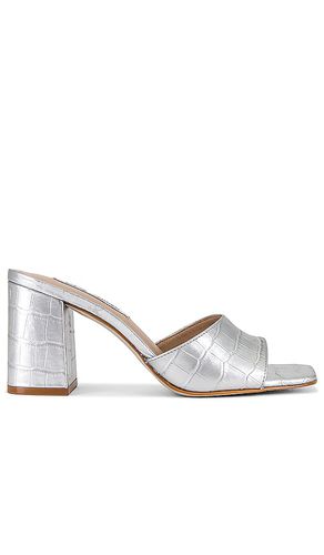 Alaya Sandal in Metallic Silver. - size 6 (also in 8.5) - Steve Madden - Modalova