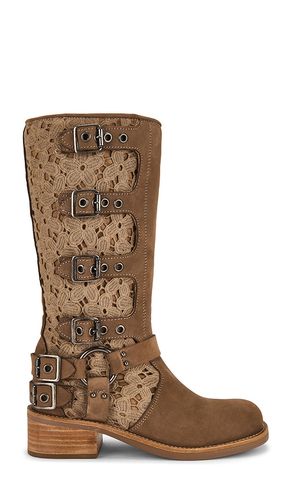 Rocky Floral Boots in . Size 6.5. Also in 7, 7.5, 8, 9 - Steve Madden - Modalova