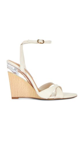 Sorynn Sandal in Ivory. - size 6 (also in 6.5, 7, 7.5, 8, 8.5, 9, 9.5, 10) - Steve Madden - Modalova