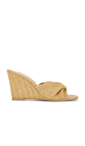 Laelia Sandal in Tan. - size 10 (also in 6.5, 7, 7.5, 8, 8.5, 9, 9.5) - Steve Madden - Modalova
