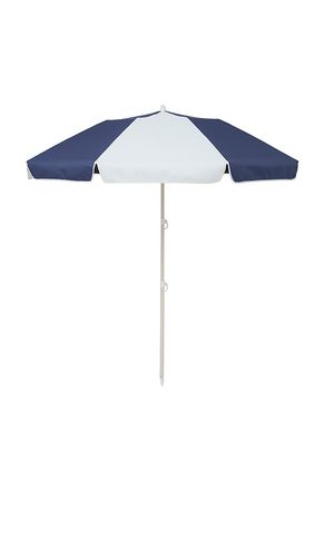 Compact Beach Umbrella in Navy - Sunnylife - Modalova