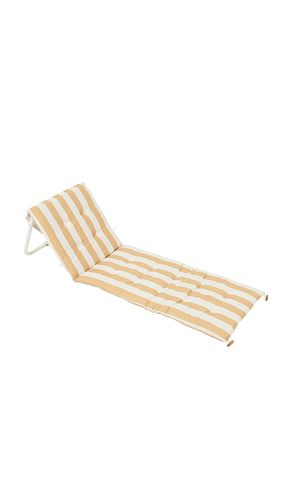 Reclining Beach Chair in Yellow - Sunnylife - Modalova