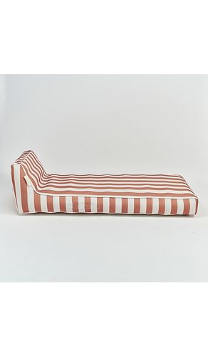 Sunnylife Luxe Lounger in Coral - Sunnylife - Modalova